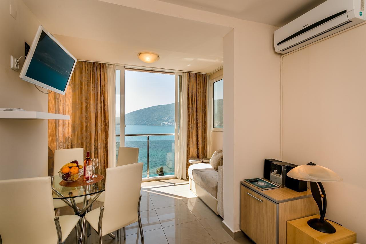 Penthouse View Hn Daire Herceg Novi Dış mekan fotoğraf